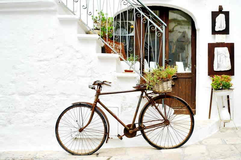 vintage bike in Ostuni old town
